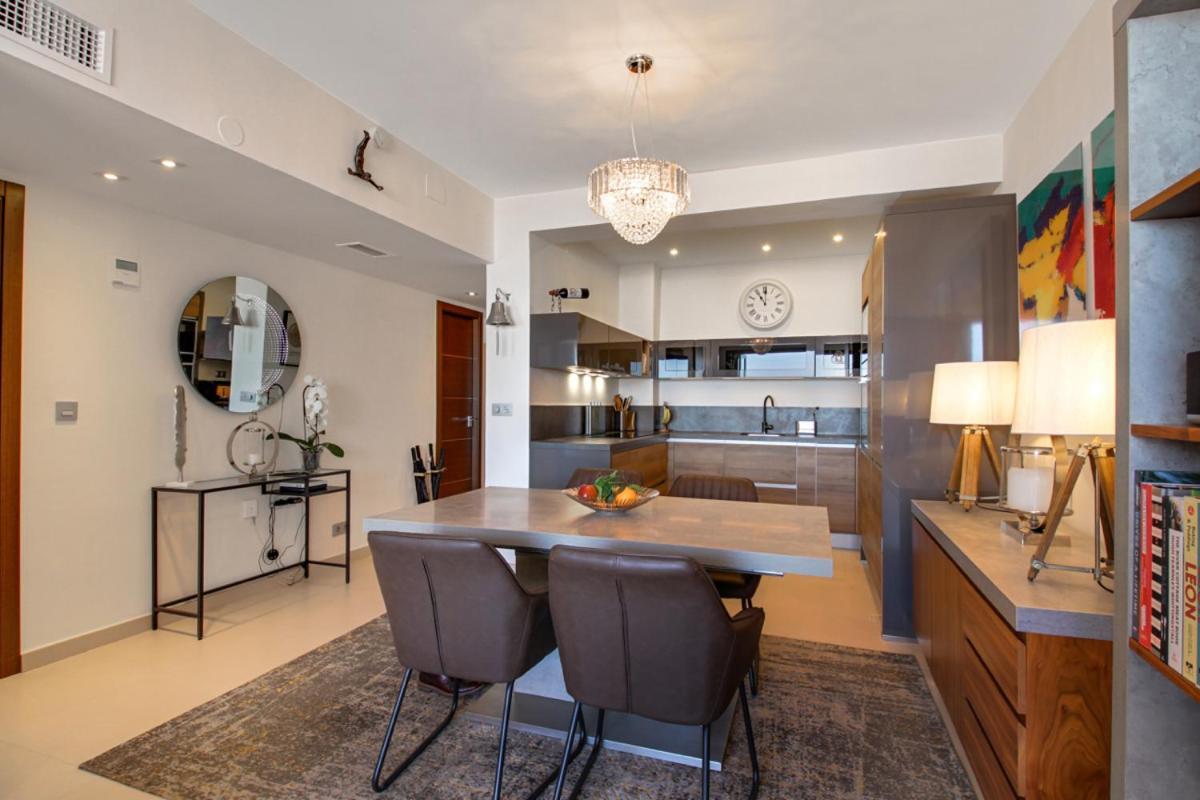 La Nogalera Deluxe Apartment Торемолинос Екстериор снимка