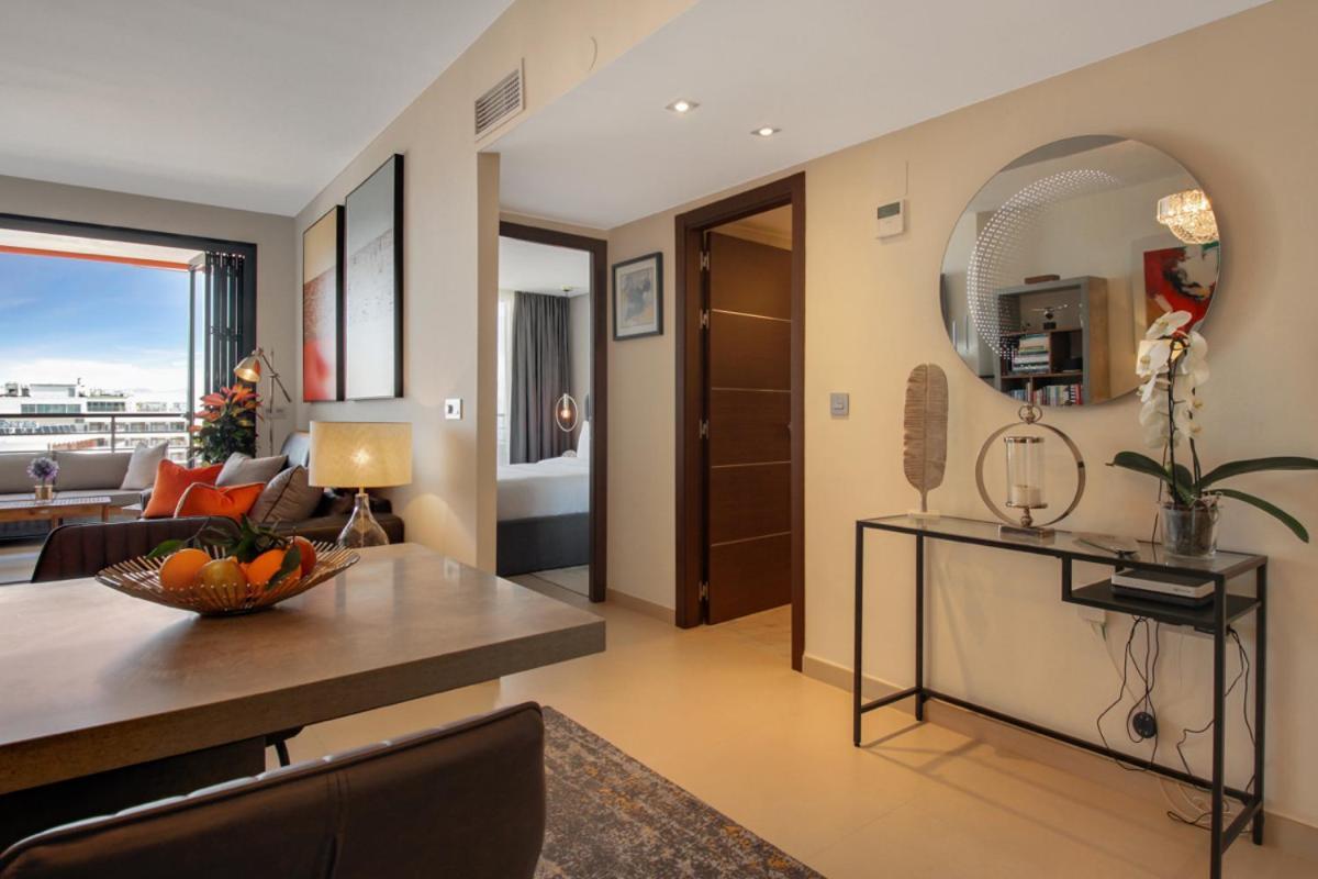 La Nogalera Deluxe Apartment Торемолинос Екстериор снимка