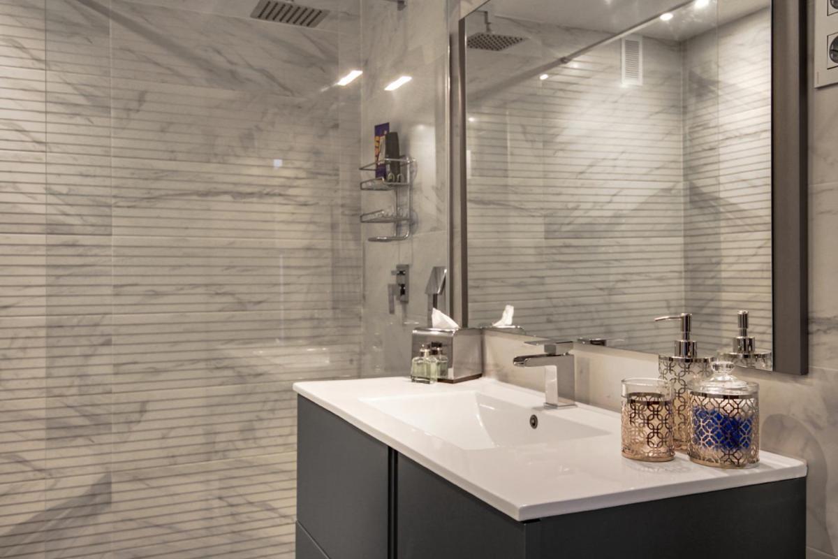 La Nogalera Deluxe Apartment Торемолинос Екстериор снимка